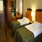 Hotel Scandic Station 4*