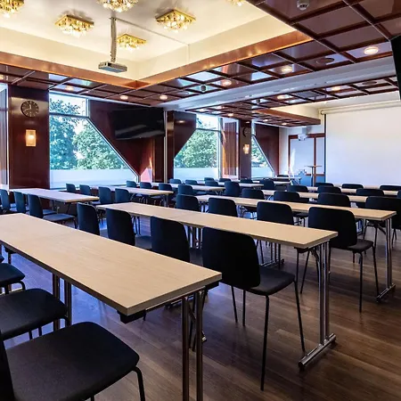 Scandic Station Hotell 4*
