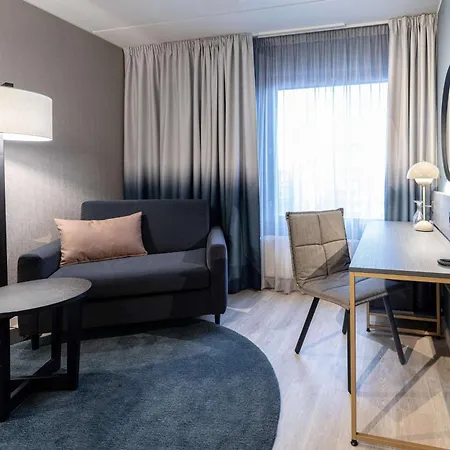 Scandic Station Hotell 4*