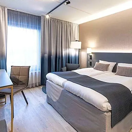 Scandic Station 4*